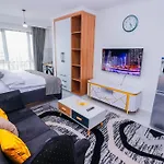 Smart Home Serviced Apartments Studio Kilimani