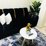 Akobian Cozy Haven