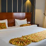 Cozy Suites