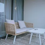 Executive 2Br Apartment At Gtc Residence