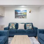 Executive 2Br Penthouse Near Sarit Mall Westlands, Next To Movenpick Hotel
