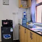 Cozy Apt Near Un & 2 Rivers Mall