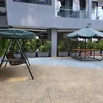 Cyan Homes - Beautiful 2 Bedroom Apartment At Staroot Residency Kilimani