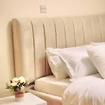 Modern 2 Bedroomed Apartment