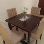 Beautiful 2 Bedroom At Royal Garden Apartments