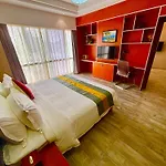 Swiss Lenana Mount Hotel