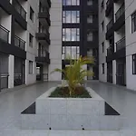 Ruaka Apartment With A Swimming Pool