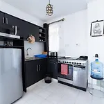 Blissful And Comfy 1 Bedroom Apartment With Pool ,Netflix And Gym