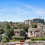 Spacious 1Bedroom Kileleshwa Apartment With Gym, Fast Wifi And Children Playground