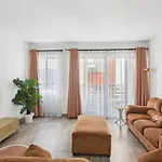 The Nest 2Br Apartment With Prime Location,Gym And Fast Wifi