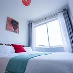 The Cozy Space With Pool ,Netflix And Fast Wifi