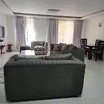 Royale Westlands