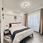 1 Bedroom Lavington Oasis Leisure Home
