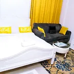 Lorrah\'S Furnished Apartments, Enkang