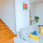Riverside Luxe Loft