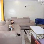 Luxury 3 Bedroom At Kamakis Green Spot Gardens