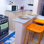 Lux Suites Oak South Gardens South B