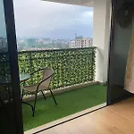 2 Bedroom Exquisite Apartment At Siaya Park By Manna Stays