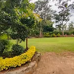 94 Rosylnn Lonetree Estate
