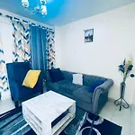 1 Bedroom Short & Long Term Stay-Trm Drive, Roysambu