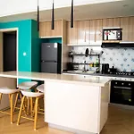 Laurel Living-2 Bedroom Apartment