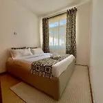 Best Homes Apartments Near Jkia
