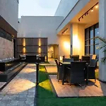 Elite Residence 1Br Apartment