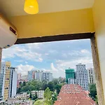 Kilimani Super One And Half Bedroom Near Yaya Centre With Netflix