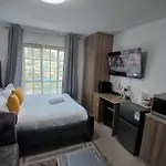 Stadeview Studios Nairobi West