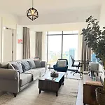 Charming And Rustic Stay In Westlands