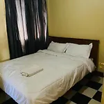Stylish One Bedroom Unit Around Caltex Donholm