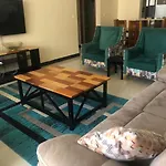 Charming 3B At Skyhorse Apartments