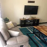 Charming 3B At Skyhorse Apartments