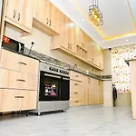 Sunninghills Apartments
