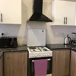 Serene One Bedroom At Silverstone Apartments