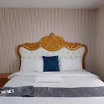 Shikaz Bnb