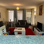 Viyeenah Apartment