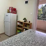 Viyeenah Apartment