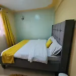 Very Demure One Bedroom With Free Parking