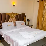 Prestige Home And Bnbs