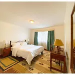 2 Bedroom In Westlands, Embassy Court