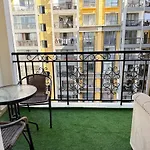Cozy 3 Bedroom Apt, Indoor Heated Swimming Pool, Gym, Ample Parking, Children Play Area, Relaxing Garden, Amazing City Views, In Kilimani Near Yaya Centre, China City And Ngong Road