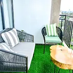 The Wills 3-Bedroom With Extra Room In Kilimani