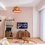 Elite One Bedroom Apartment,Swimming Pool, Gym, Workspace ,Wonderiss Homes Close Proximity To Gtc, Jw Mariott And Kempinski
