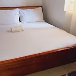 Springs Apartments Spacious One Bedroom