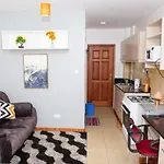 Elegant Furnished West Suite Studio
