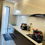 Naoming Homes