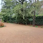 Spacious Studio Home Away From Home- Runda
