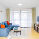 Charming 2Br Haven Near Yaya In Kilimani