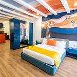 Kingfisher Nest Hotel Suites